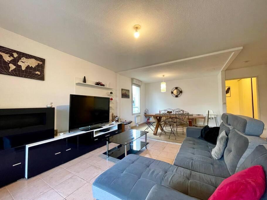 L'Appartement Michelet - Parking Prive Et Gratuit - 2Km Cite Medievale Carcassonne Exterior foto